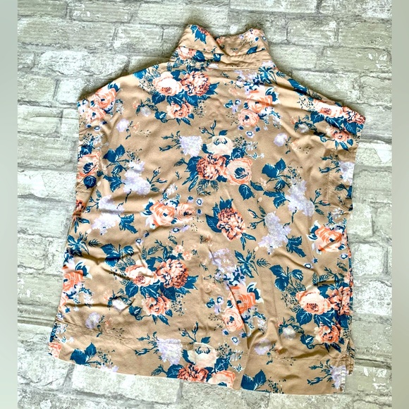 Floral Streetwear Society Collared Bottom Down Blouse - Picture 3 of 4